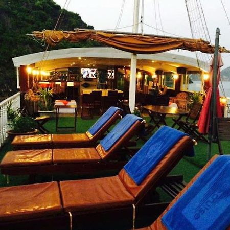 Halong Royal Boutique Cruises Ha Long Exterior foto