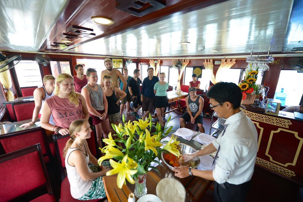 Halong Royal Boutique Cruises Ha Long Exterior foto