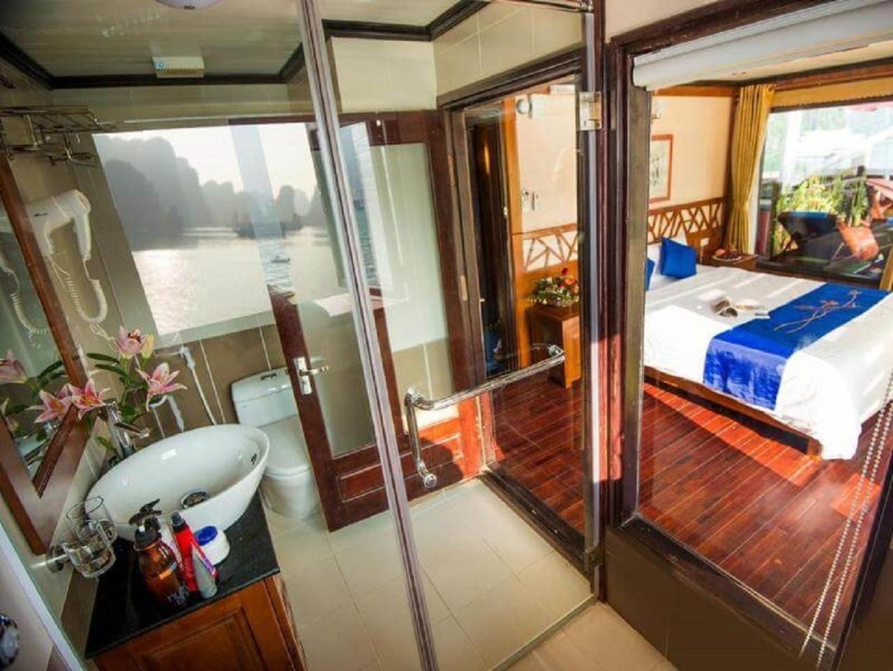 Halong Royal Boutique Cruises Ha Long Exterior foto