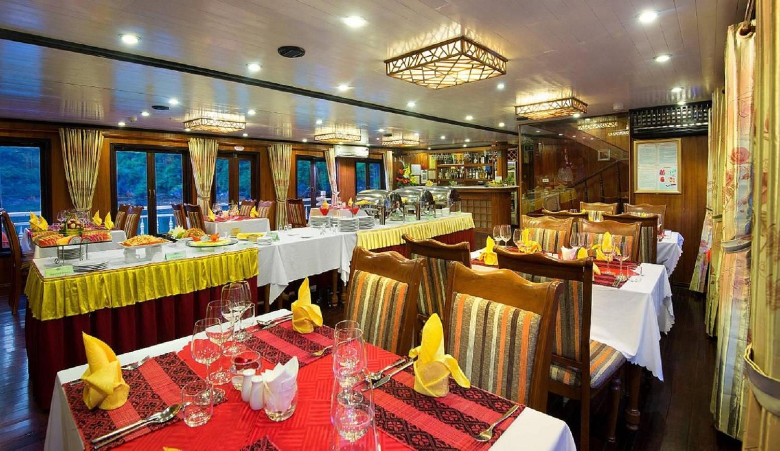 Halong Royal Boutique Cruises Ha Long Exterior foto