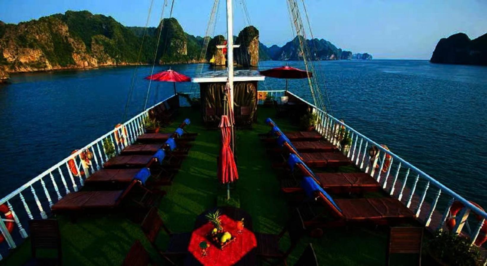 Halong Royal Boutique Cruises Ha Long Exterior foto